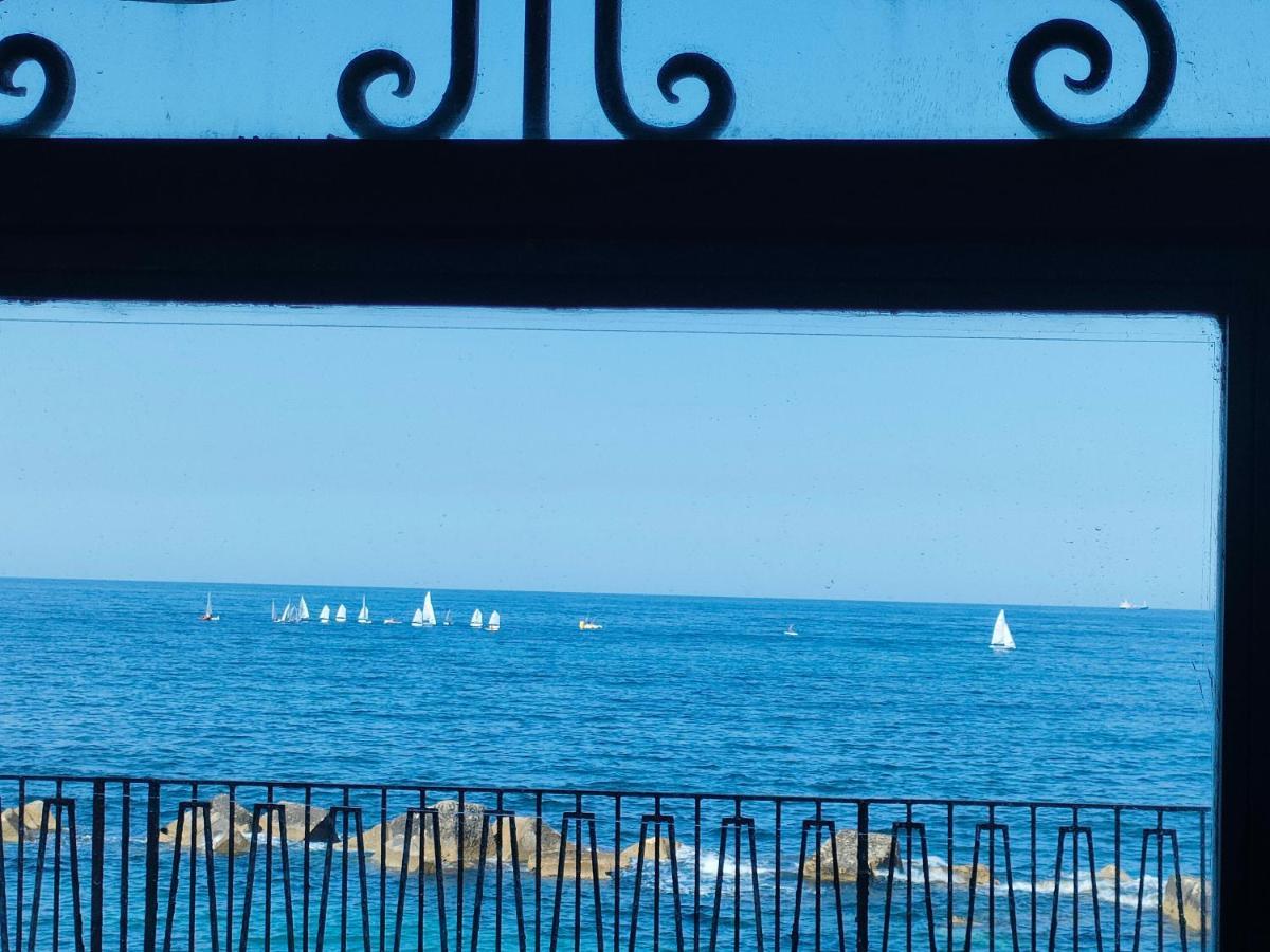 سيراكوزا Levante Seaview Apartment المظهر الخارجي الصورة